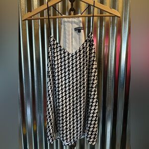 Express Black and White Houndstooth Tank Top